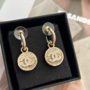 ☑️CHANEL香奈儿c2双c圆形满钻耳钉耳环