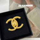 ☑️CHANEL香奈儿双c金色胸针