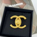 ☑️CHANEL香奈儿双c金色胸针