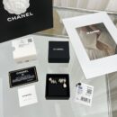 ☑️CHANEL香奈儿双c不对称字母珍珠耳钉耳环