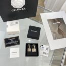 ☑️CHANEL香奈儿c2金色双c方形耳钉耳环