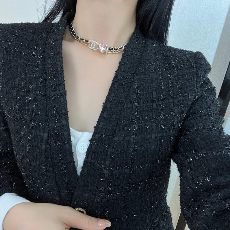 ☑️CHANEL香奈儿双c爱心黑皮绳项链 - Image 6