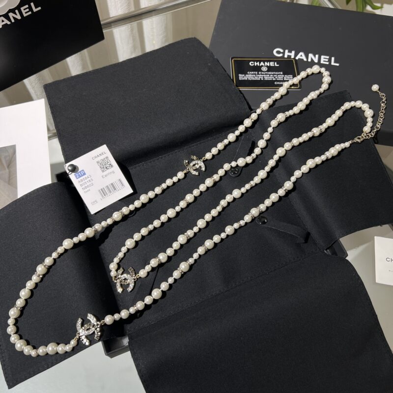 ☑️CHANEL香奈儿双c珍珠项链毛衣链 - Image 5