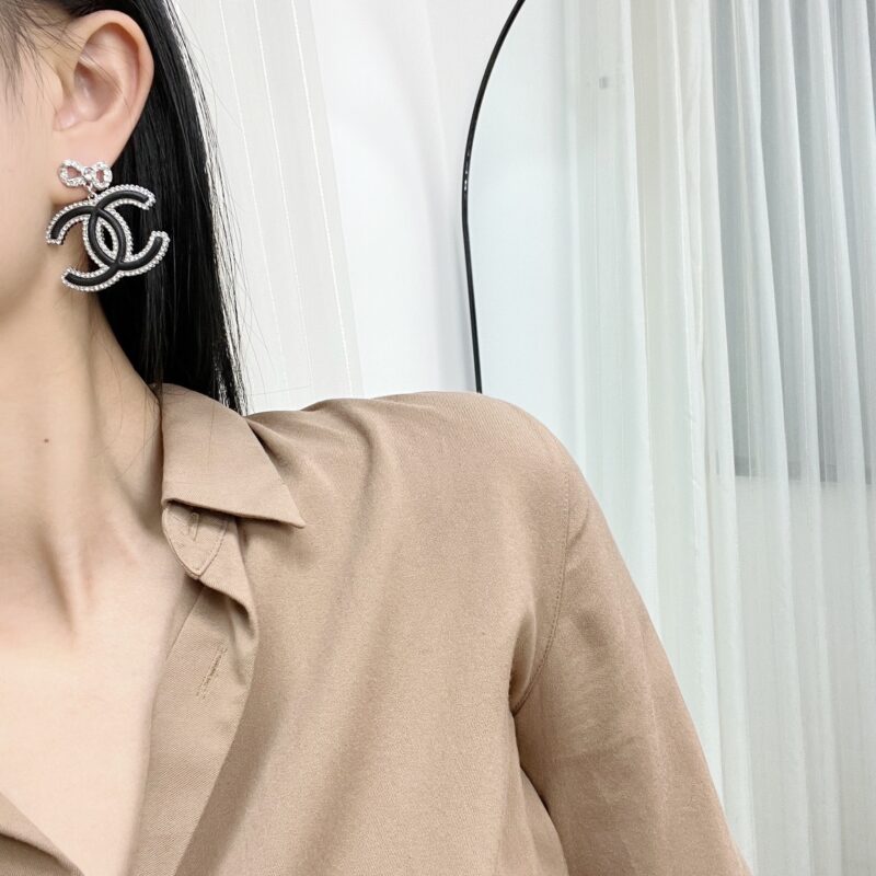 ☑️CHANEL香奈儿c2双c蝴蝶结耳钉耳环 - Image 6