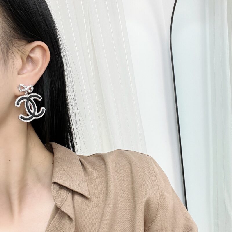 ☑️CHANEL香奈儿c2双c蝴蝶结耳钉耳环 - Image 4