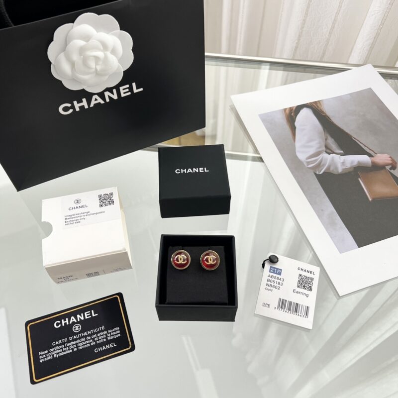 ☑️CHANEL香奈儿双c圆形红色耳钉耳环 - Image 3