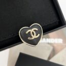 ☑️CHANEL香奈儿双c桃心爱心胸针