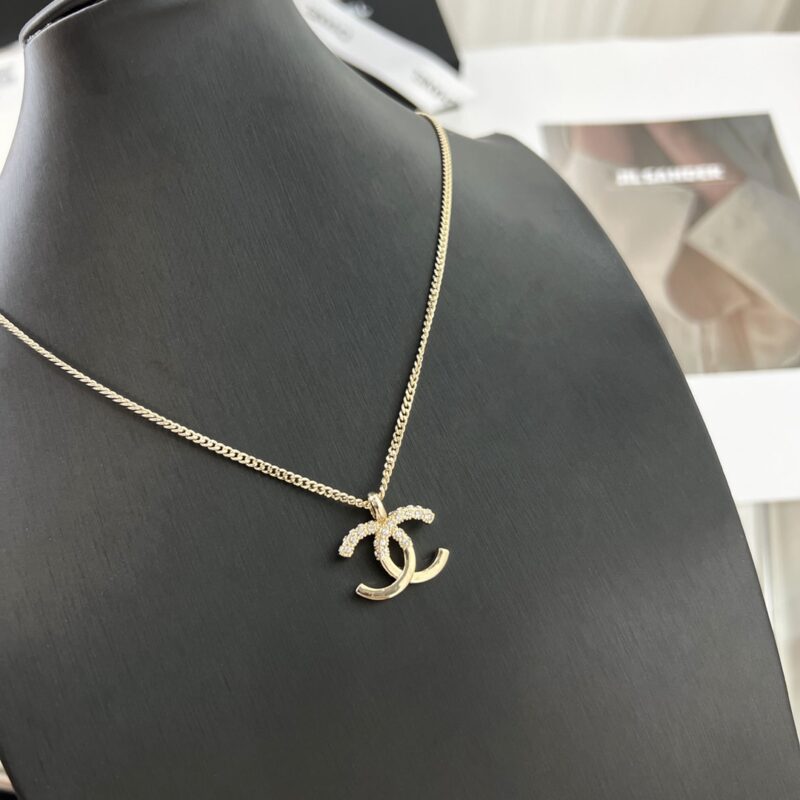 ☑️CHANEL香奈儿双c水钻拼接项链 - Image 9