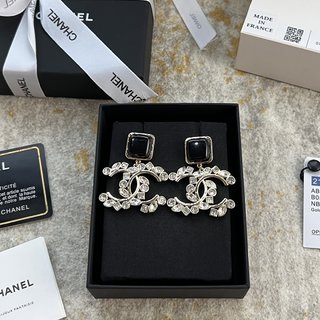 ☑️CHANEL香奈儿c2双c黑色方形耳钉耳环