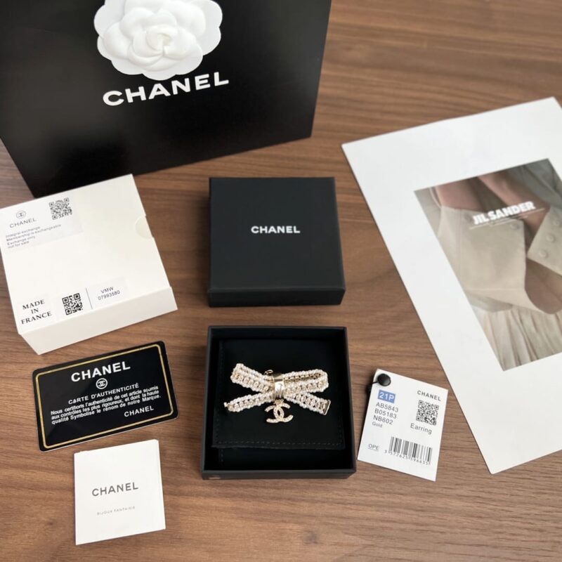 ☑️CHANEL香奈儿双c蝴蝶结珍珠胸针 - Image 3