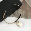 ☑️CHANEL香奈儿双c锁头开口手镯