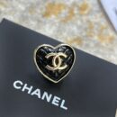 ☑️CHANEL香奈儿双c桃心爱心胸针