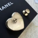 ☑️CHANEL香奈儿双c桃心爱心胸针