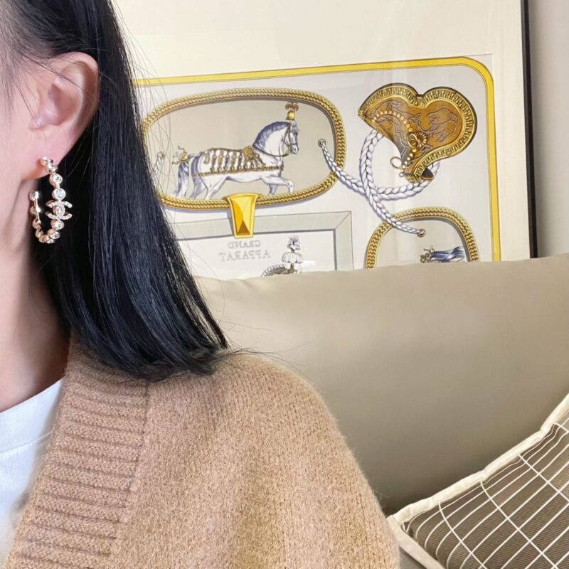 ☑️CHANEL香奈儿半圆双c圆钻耳钉耳环 - Image 7