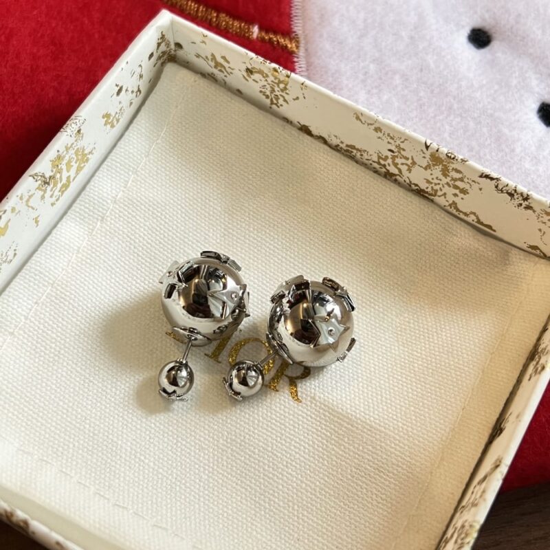 ☑️DIOR迪奥银色镜面星星耳钉耳环 - Image 7