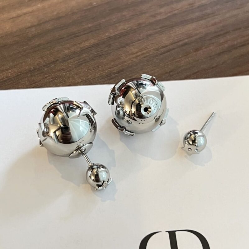 ☑️DIOR迪奥银色镜面星星耳钉耳环 - Image 10