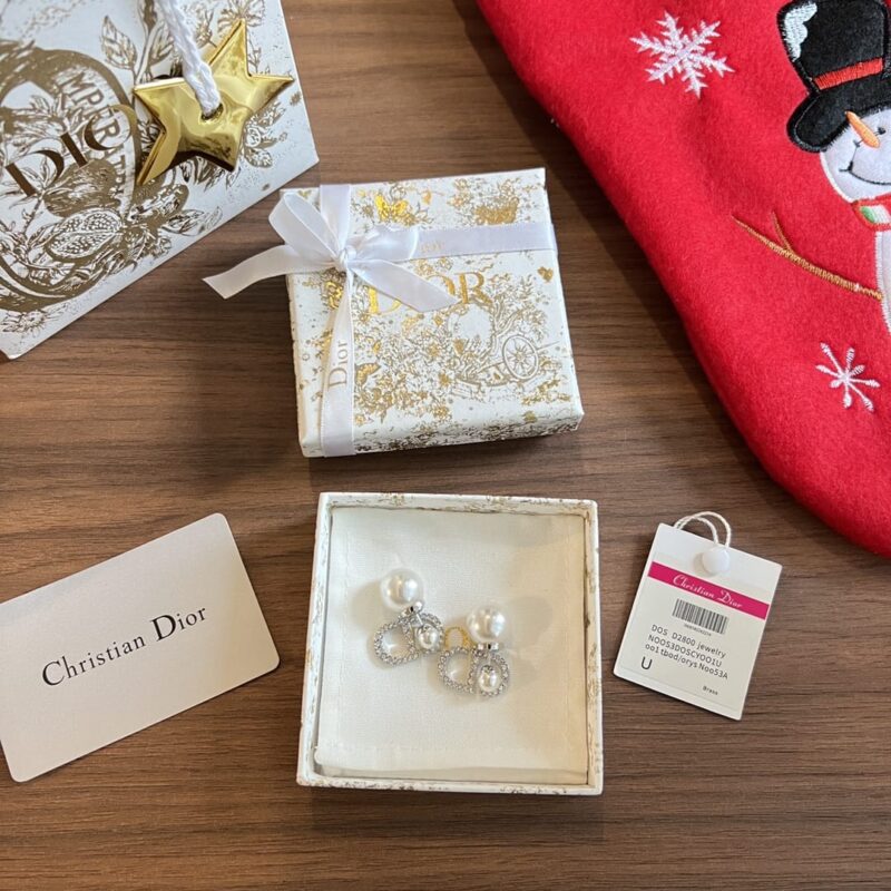 ☑️DIOR迪奥银色大小珍珠CD耳钉耳环 - Image 3