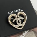 ☑️CHANEL香奈儿双c金色桃心爱心胸针