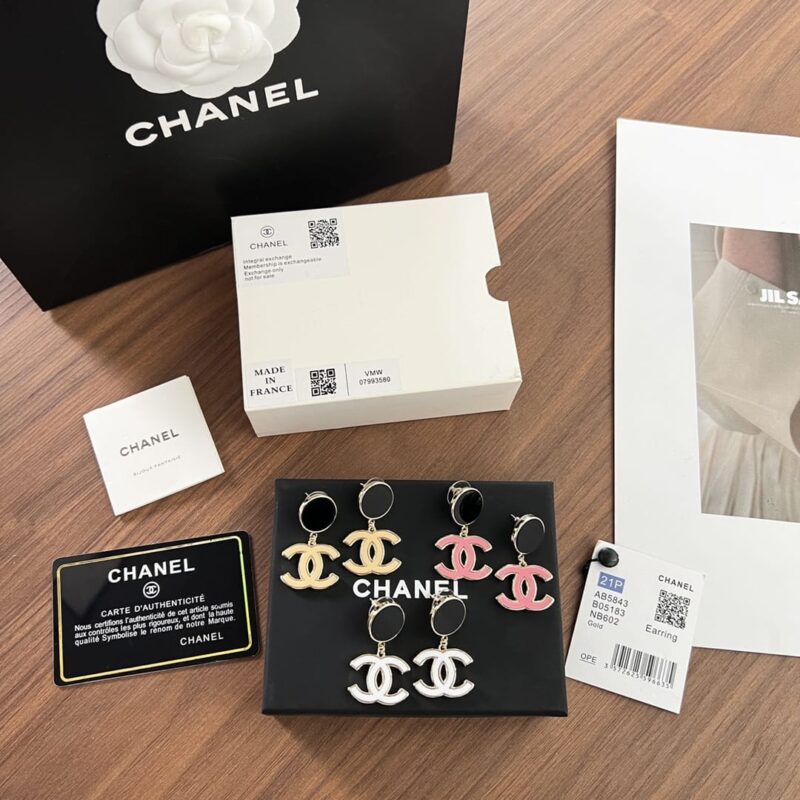 ☑️CHANEL香奈儿c2双c黑色圆形耳钉耳环 - Image 7