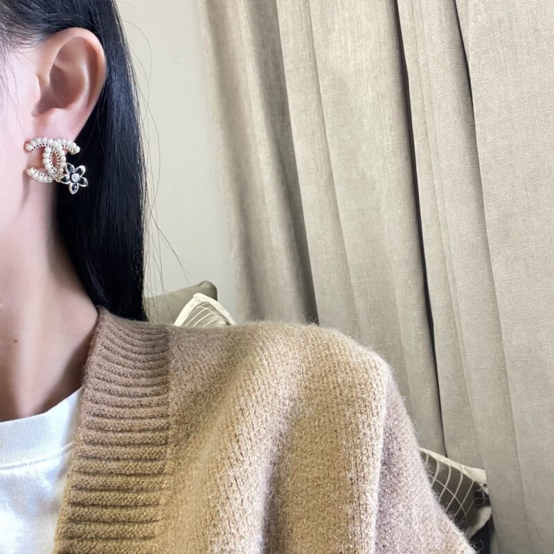☑️CHANEL香奈儿c1双c珍珠黑色茶花耳钉耳环 - Image 6
