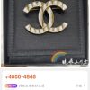 ☑️CHANEL香奈儿双c白色条纹胸针