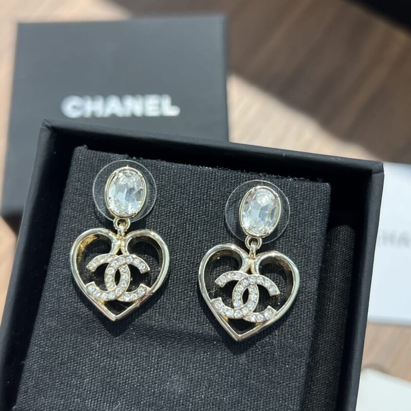 ☑️CHANEL香奈儿c2双c金色桃心爱心耳钉耳环 - Image 4