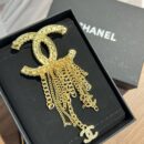 ☑️CHANEL香奈儿 双c红珍珠流苏胸针