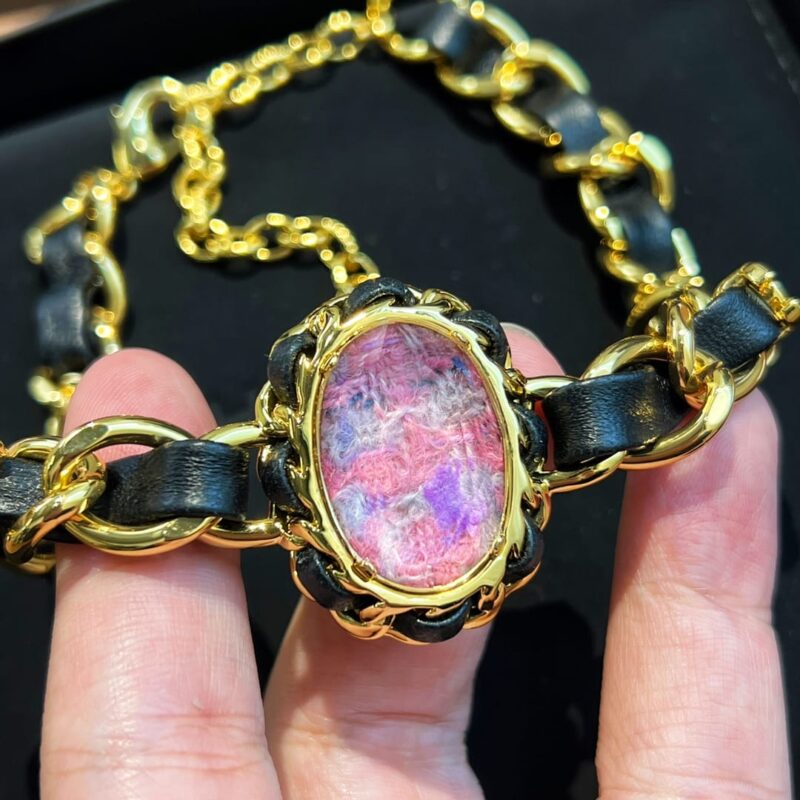 ☑️CHANEL香奈儿粉宝石黑皮绳颈链项链 - Image 7
