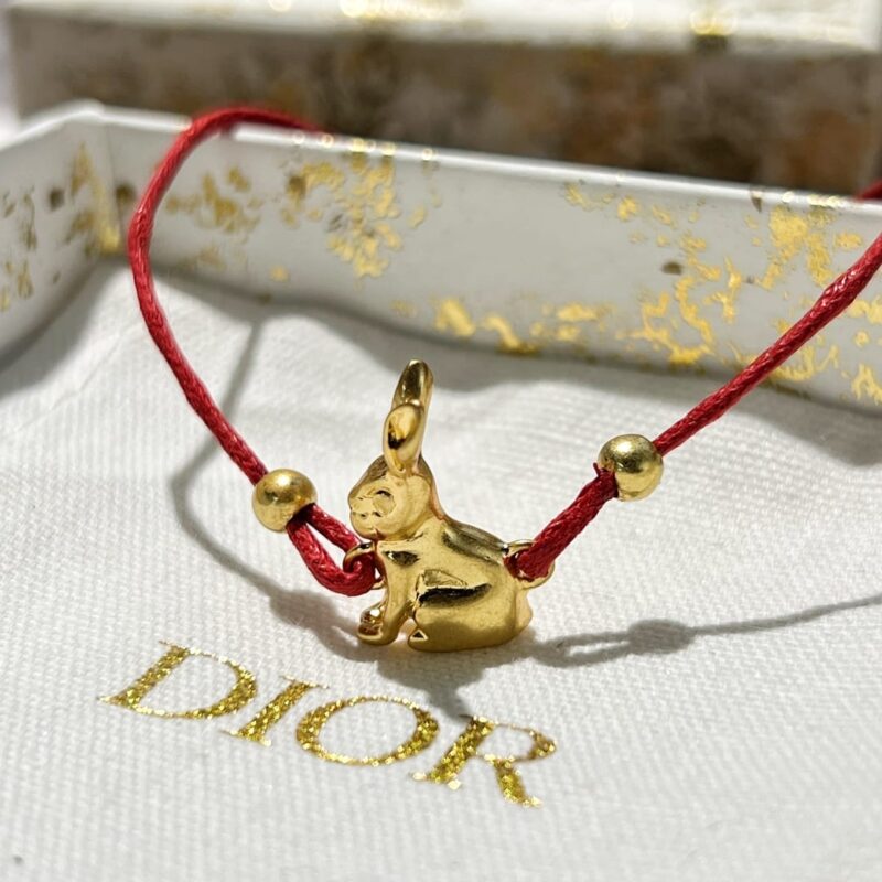 DIOR迪奥兔子🐰红绳手链手绳 - Image 8
