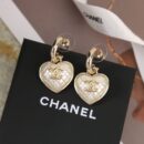 ☑️CHANEL香奈儿c2双c菱形格桃心爱心耳钉耳环