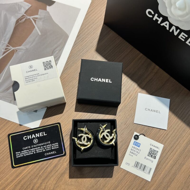 ☑️CHANEL香奈儿c1双c满钻半圆耳钉耳环 - Image 3
