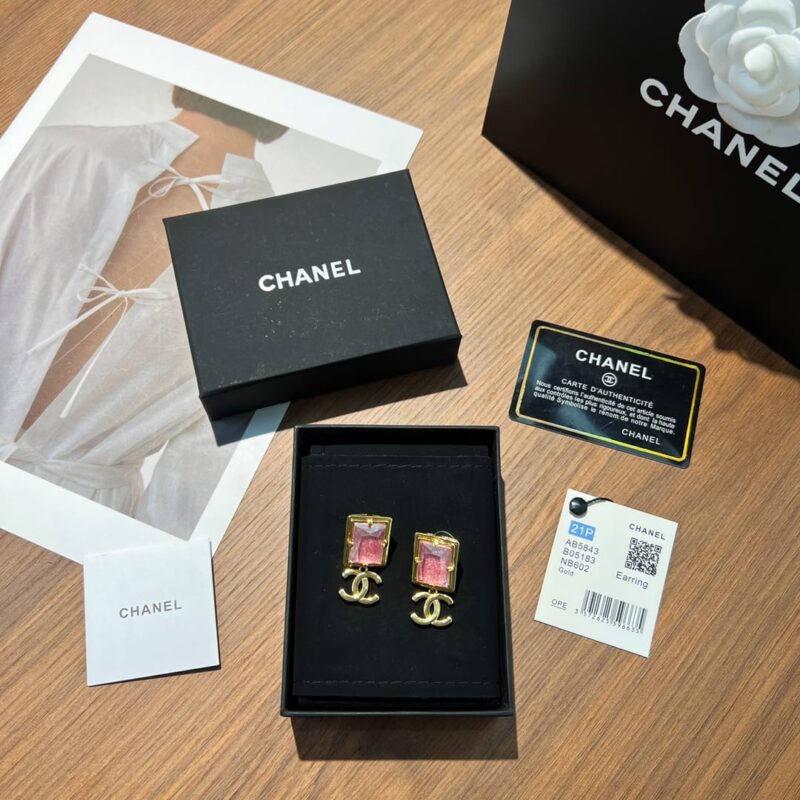 ☑️CHANEL香奈儿c2双c粉色方形耳钉耳环 - Image 3