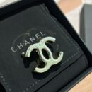 ☑️CHANEL香奈儿双c金色光面胸针