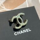 ☑️CHANEL香奈儿双c金色光面胸针