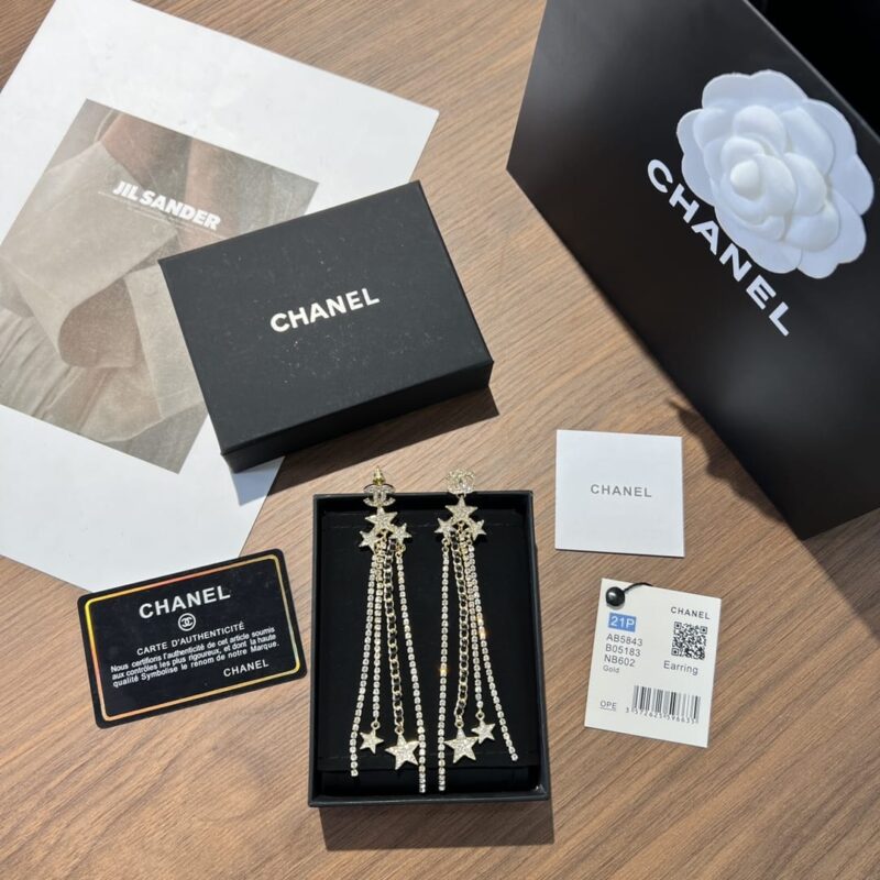 ☑️CHANEL香奈儿双c星星五角星流苏耳钉耳环 - Image 3