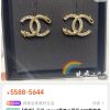 ☑️CHANEL香奈儿c1双c鱼纹尾耳钉耳环