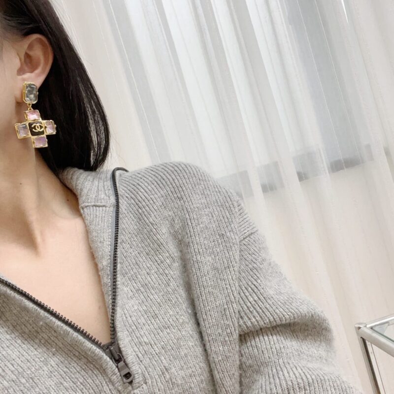 ☑️CHANEL香奈儿c2双c粉钻十字耳钉耳环 - Image 7