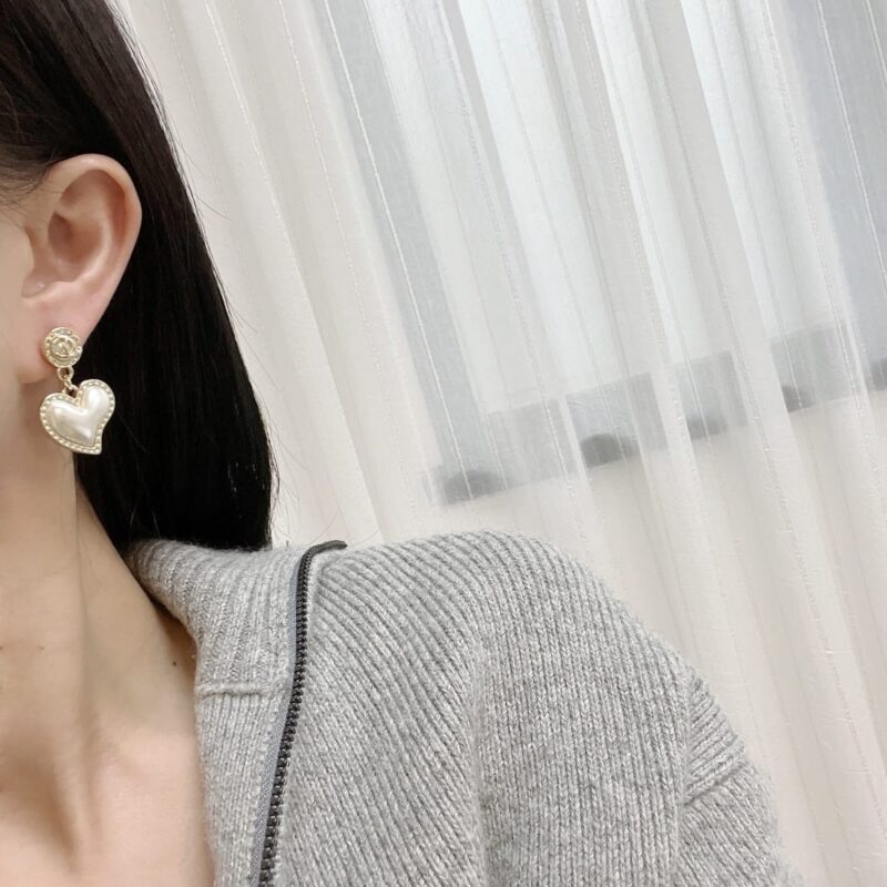 ☑️CHANEL香奈儿c2双c桃心爱心耳钉耳环 - Image 10