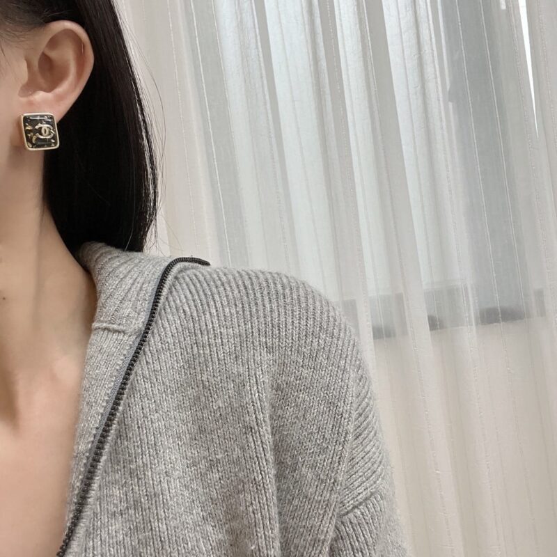 ☑️CHANEL香奈儿c1双c方形耳钉耳环 - Image 5