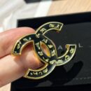 ☑️CHANEL香奈儿 双c琉璃花珐琅黑色胸针