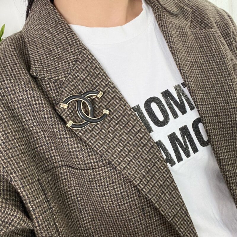 ☑️CHANEL香奈儿双c黑皮胸针项链 - Image 5