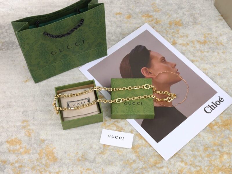 Gucci古驰金色互扣式珐琅双G项链 - Image 3