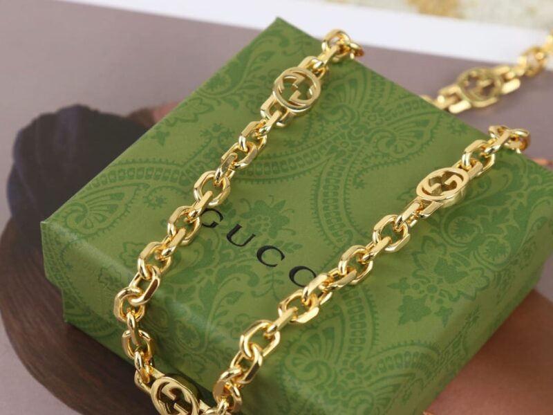 Gucci古驰金色互扣式珐琅双G项链 - Image 6