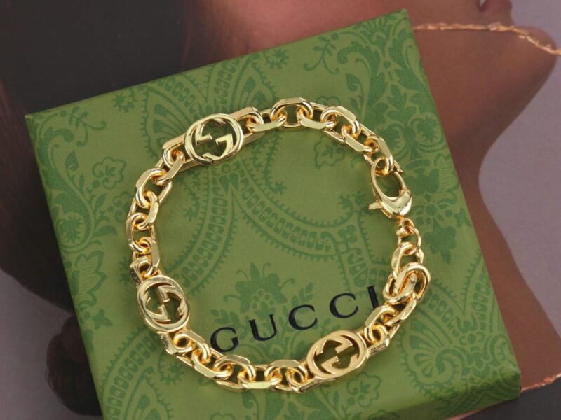 Gucci古驰金色互扣式珐琅双G手链 - Image 3