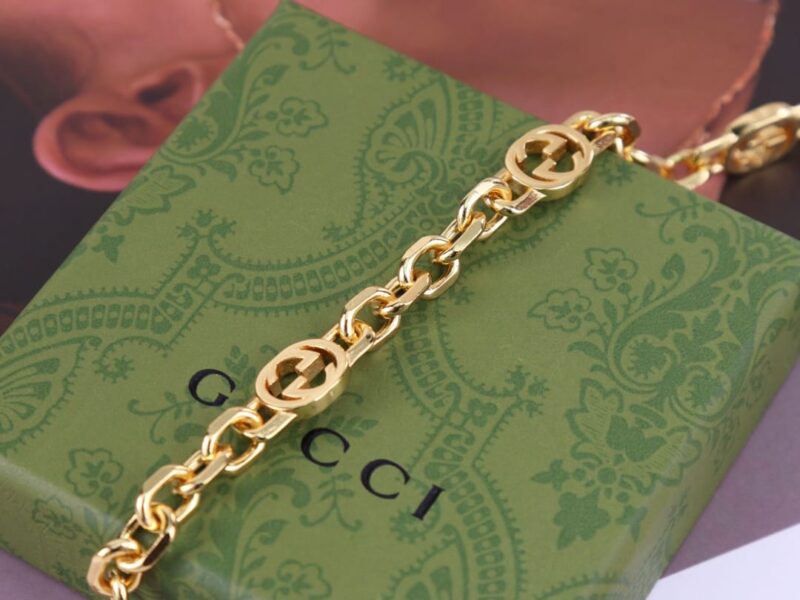 Gucci古驰金色互扣式珐琅双G手链 - Image 8
