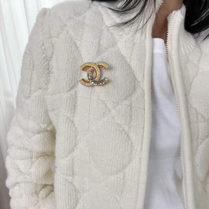 ☑️CHANEL香奈儿双c彩钻镂空胸针 - Image 5
