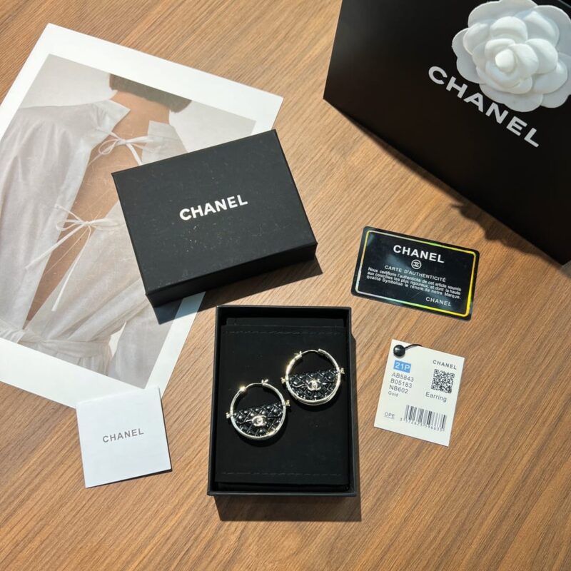 ☑️CHANEL香奈儿c1双c圆形黑色耳钉耳环 - Image 3