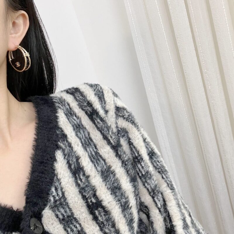 ☑️CHANEL香奈儿c1双c圆形黑色耳钉耳环 - Image 5