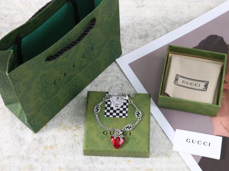 Gucci古驰草莓🍓项链 手链 耳钉耳环 - Image 14