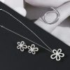 wsxc1676982343416_5.jpg Van Cleef &Arpels 梵克雅宝Rose de Noel满钻花朵项链 耳拍耳钉